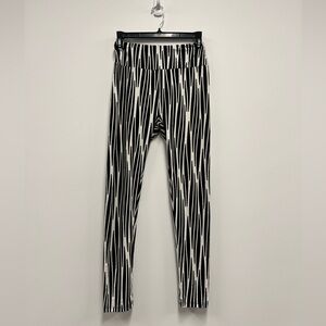 Amazon Women’s Black and White Stripped Leggings - Soft&Stretchy Size: XtraSmall